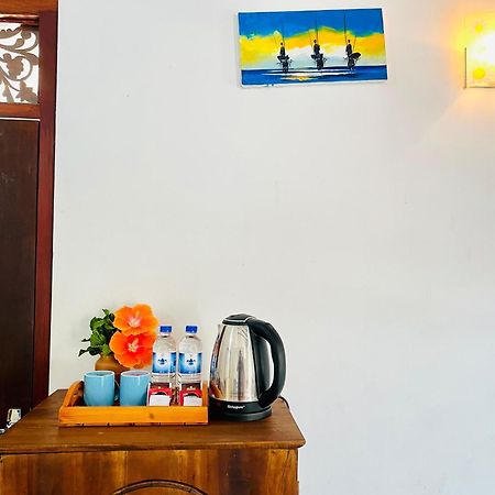 Bluebell Guest House Unawatuna Eksteriør billede